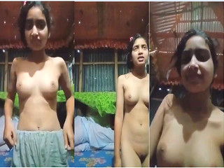 Â Desi Slim Girl Shows Nude Body Viral MMS XXX
