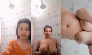 Cute Desi Girl Shows her Nude Body Viral MMS XXX Videos