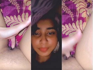 Viral MMS XXX of  Desi Girl Fingering pussy in this video