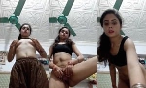 Horny Paki Girl Fingering xxx viral mms